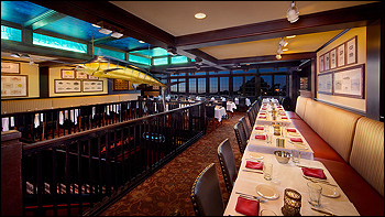 Fulton's Crab House Dining Room